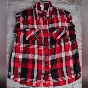 NOBO (No Boundaries)Short Sleeve Plaid Shirt/Size Medium (7-9) Juniors